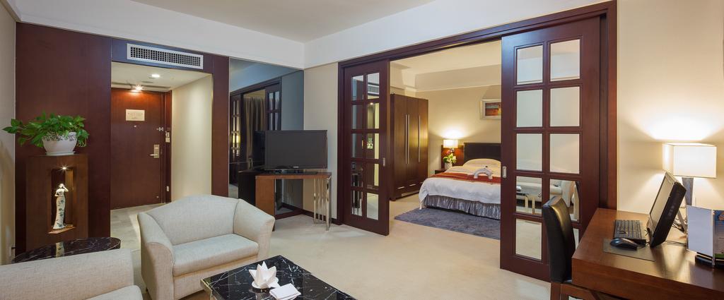 Golden Gulf Jasper Hotel Shantou Bagian luar foto