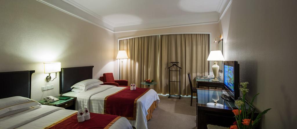 Golden Gulf Jasper Hotel Shantou Bagian luar foto