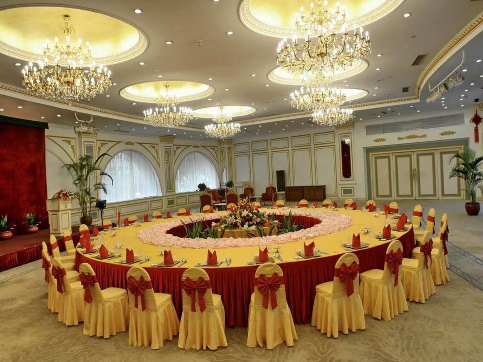 Golden Gulf Jasper Hotel Shantou Bagian luar foto